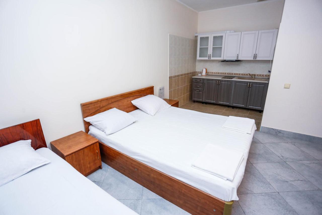 Hotel Sabina Γκάγκρα Εξωτερικό φωτογραφία