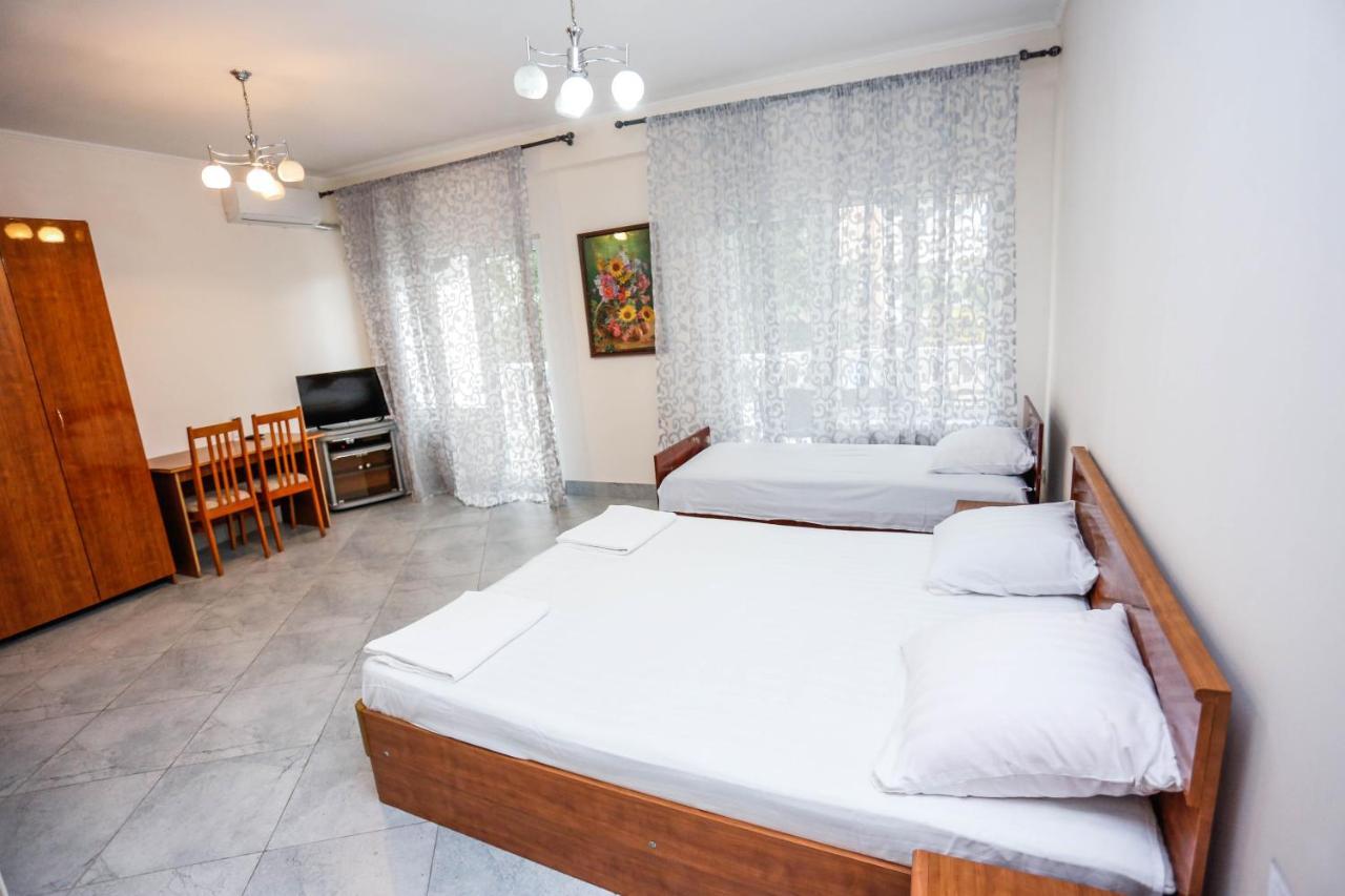Hotel Sabina Γκάγκρα Εξωτερικό φωτογραφία