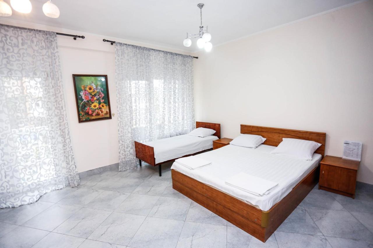 Hotel Sabina Γκάγκρα Εξωτερικό φωτογραφία