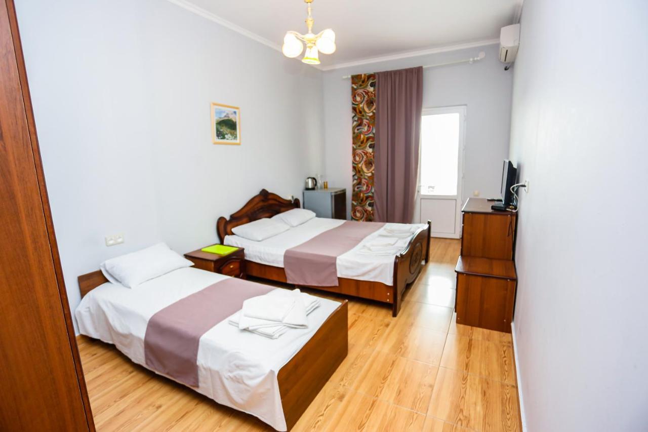 Hotel Sabina Γκάγκρα Εξωτερικό φωτογραφία