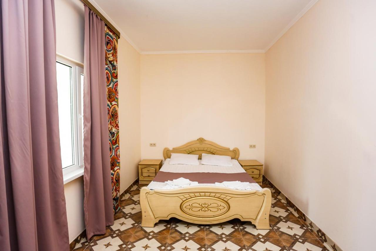 Hotel Sabina Γκάγκρα Εξωτερικό φωτογραφία
