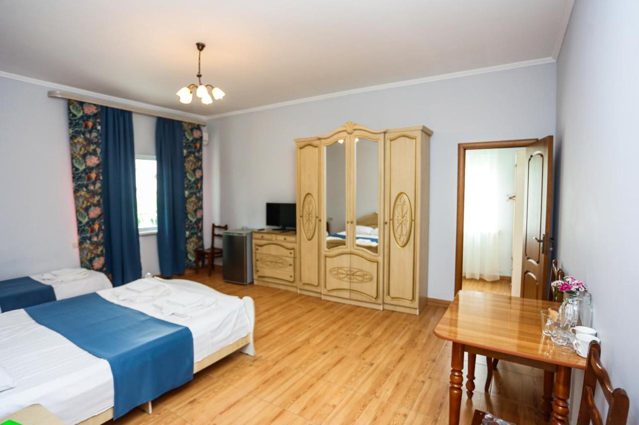 Hotel Sabina Γκάγκρα Εξωτερικό φωτογραφία