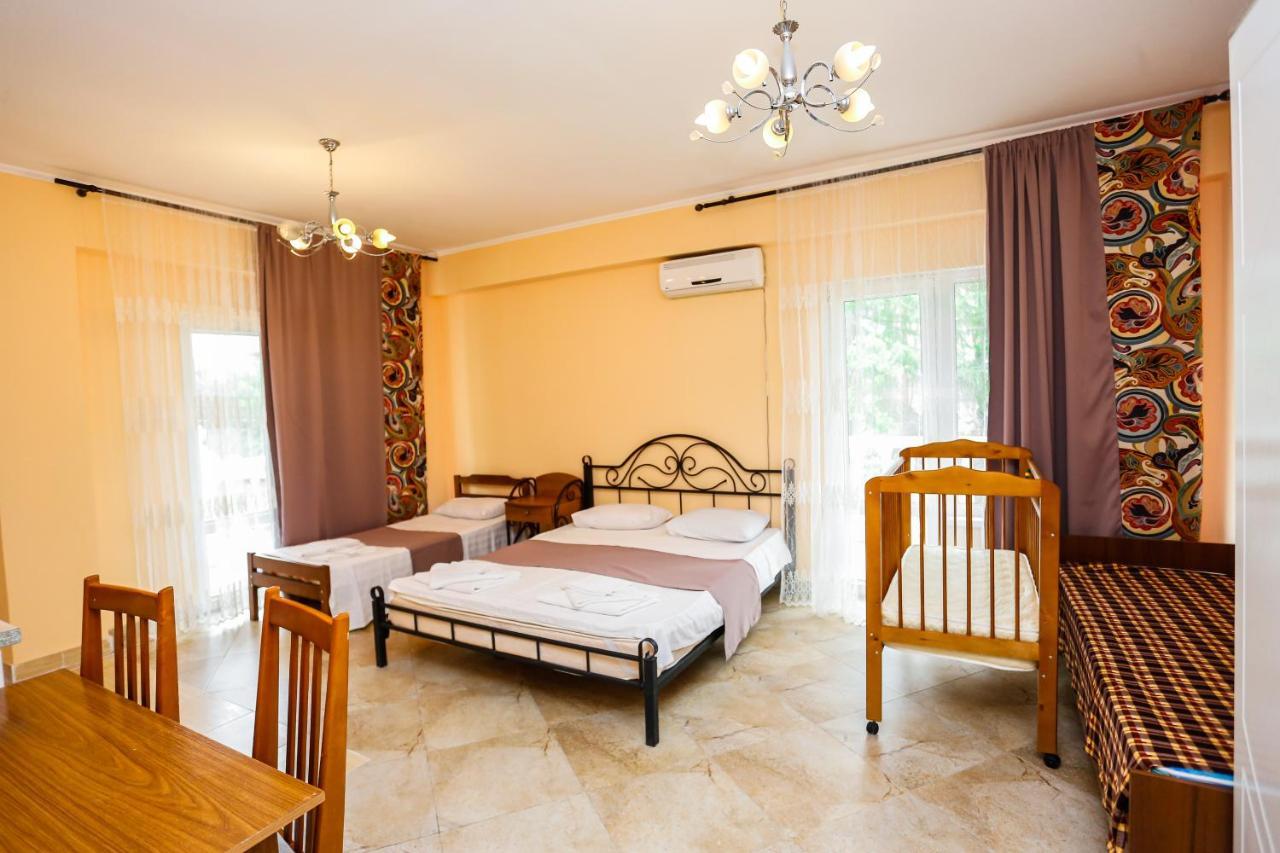 Hotel Sabina Γκάγκρα Εξωτερικό φωτογραφία
