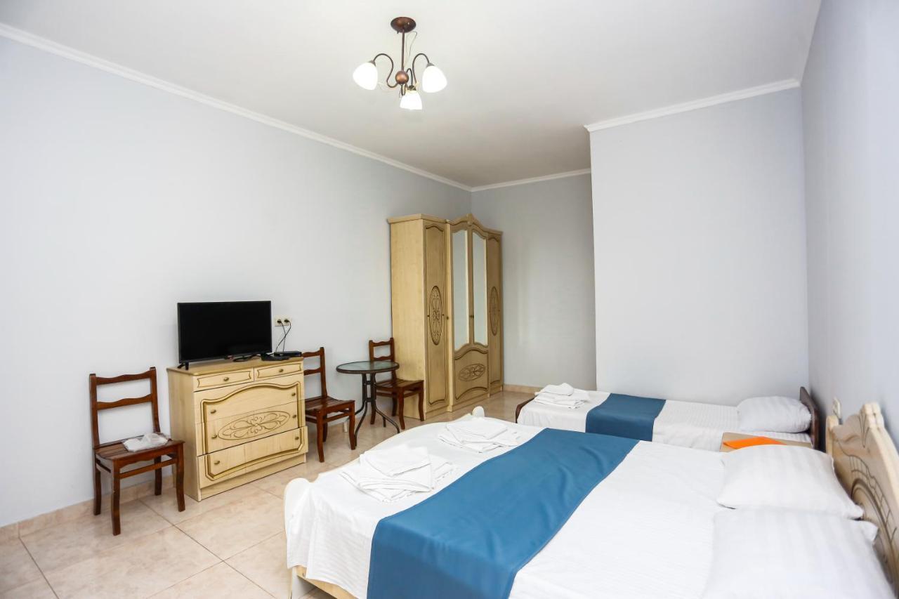 Hotel Sabina Γκάγκρα Εξωτερικό φωτογραφία