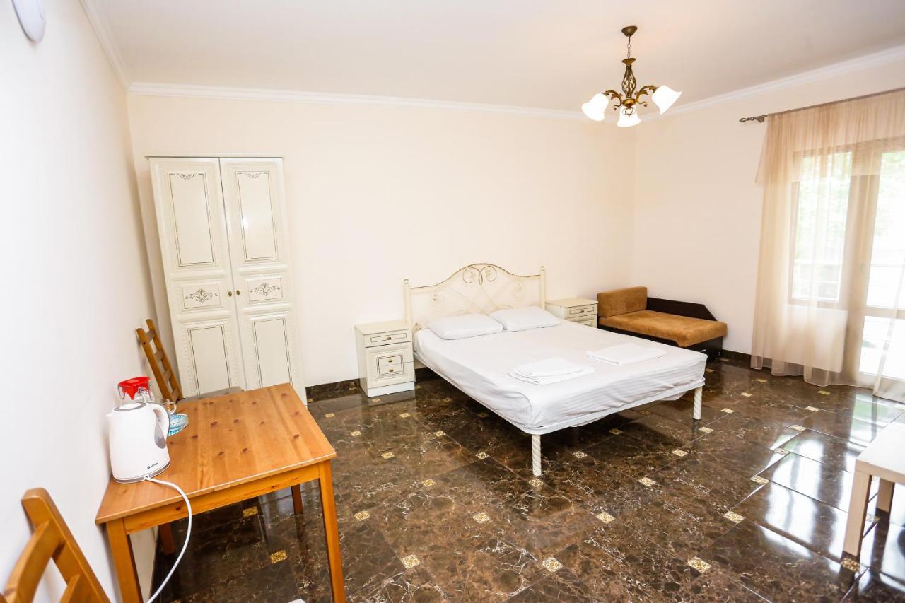 Hotel Sabina Γκάγκρα Εξωτερικό φωτογραφία